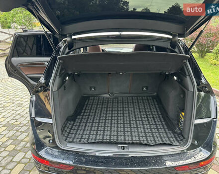 Черный Ауди Ку 5, объемом двигателя 2 л и пробегом 220 тыс. км за 13700 $, фото 18 на Automoto.ua