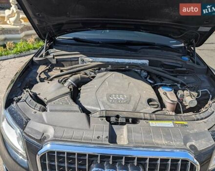 Черный Ауди Ку 5, объемом двигателя 3 л и пробегом 260 тыс. км за 18000 $, фото 1 на Automoto.ua