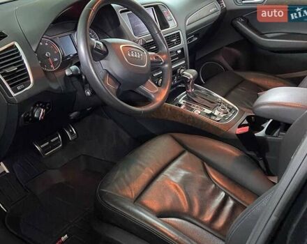 Черный Ауди Ку 5, объемом двигателя 1.98 л и пробегом 169 тыс. км за 12500 $, фото 7 на Automoto.ua