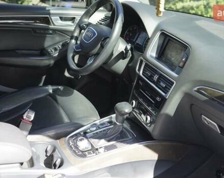 Черный Ауди Ку 5, объемом двигателя 3 л и пробегом 260 тыс. км за 18000 $, фото 20 на Automoto.ua