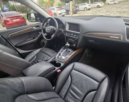 Чорний Ауді Ку 5, об'ємом двигуна 2 л та пробігом 232 тис. км за 13900 $, фото 13 на Automoto.ua