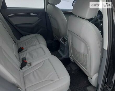 Чорний Ауді Ку 5, об'ємом двигуна 1.98 л та пробігом 225 тис. км за 15700 $, фото 4 на Automoto.ua