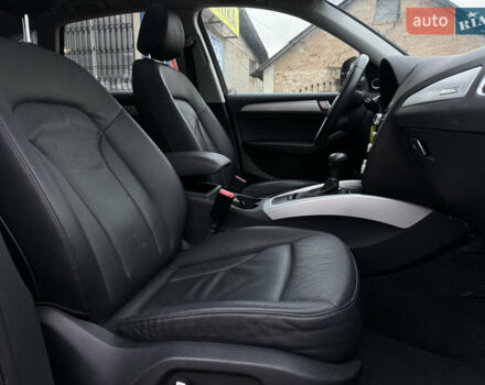 Чорний Ауді Ку 5, об'ємом двигуна 2 л та пробігом 117 тис. км за 16000 $, фото 63 на Automoto.ua