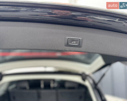 Черный Ауди Ку 5, объемом двигателя 2 л и пробегом 272 тыс. км за 12700 $, фото 39 на Automoto.ua