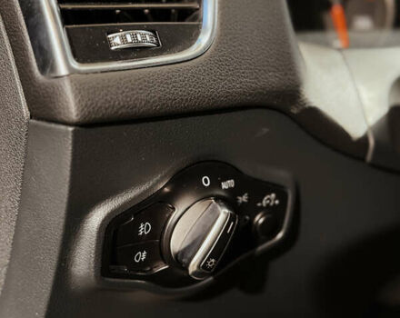 Чорний Ауді Ку 5, об'ємом двигуна 2 л та пробігом 201 тис. км за 14000 $, фото 7 на Automoto.ua