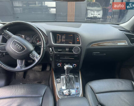 Чорний Ауді Ку 5, об'ємом двигуна 1.98 л та пробігом 247 тис. км за 16500 $, фото 7 на Automoto.ua