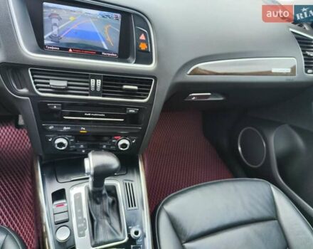Черный Ауди Ку 5, объемом двигателя 1.98 л и пробегом 95 тыс. км за 15500 $, фото 12 на Automoto.ua