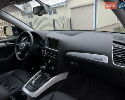 Чорний Ауді Ку 5, об'ємом двигуна 2 л та пробігом 117 тис. км за 16000 $, фото 66 на Automoto.ua