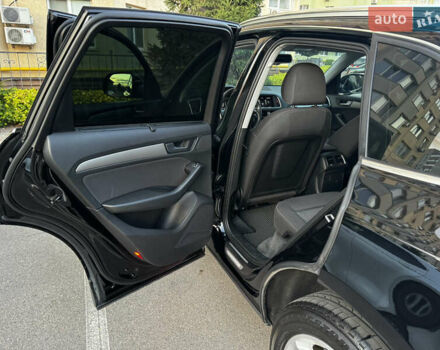 Черный Ауди Ку 5, объемом двигателя 1.97 л и пробегом 173 тыс. км за 18000 $, фото 29 на Automoto.ua