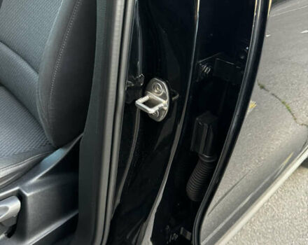 Черный Ауди Ку 5, объемом двигателя 1.97 л и пробегом 173 тыс. км за 18000 $, фото 30 на Automoto.ua