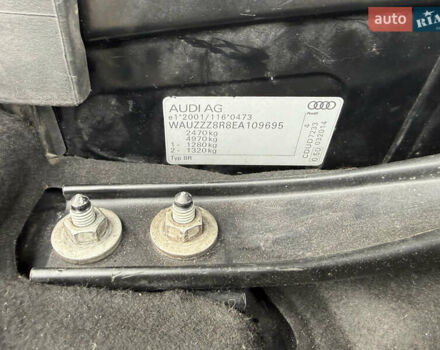 Черный Ауди Ку 5, объемом двигателя 2.97 л и пробегом 224 тыс. км за 18500 $, фото 12 на Automoto.ua