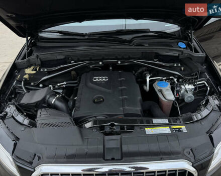 Чорний Ауді Ку 5, об'ємом двигуна 2 л та пробігом 117 тис. км за 16000 $, фото 69 на Automoto.ua