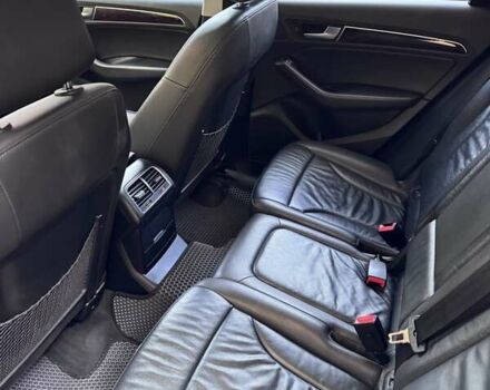 Черный Ауди Ку 5, объемом двигателя 1.98 л и пробегом 139 тыс. км за 19100 $, фото 13 на Automoto.ua