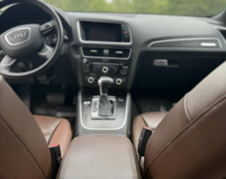 Черный Ауди Ку 5, объемом двигателя 2 л и пробегом 219 тыс. км за 15900 $, фото 12 на Automoto.ua