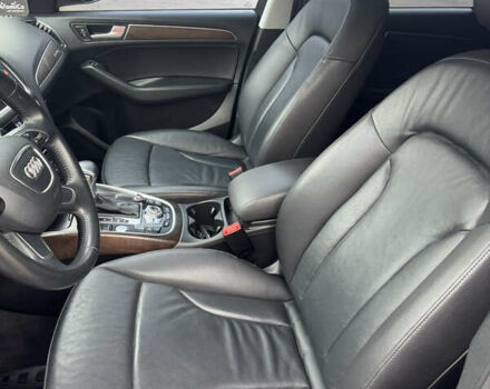 Чорний Ауді Ку 5, об'ємом двигуна 2 л та пробігом 281 тис. км за 15499 $, фото 17 на Automoto.ua