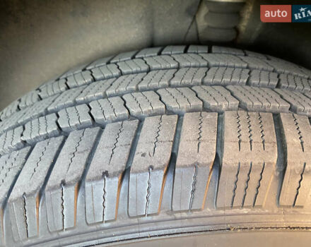 Чорний Ауді Ку 5, об'ємом двигуна 2 л та пробігом 162 тис. км за 14500 $, фото 48 на Automoto.ua