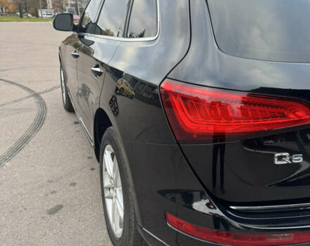 Чорний Ауді Ку 5, об'ємом двигуна 2 л та пробігом 281 тис. км за 15499 $, фото 10 на Automoto.ua