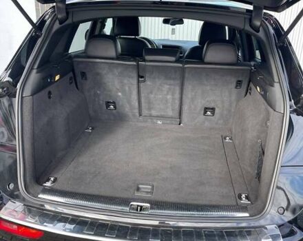 Черный Ауди Ку 5, объемом двигателя 2 л и пробегом 308 тыс. км за 14900 $, фото 4 на Automoto.ua