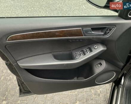 Черный Ауди Ку 5, объемом двигателя 2 л и пробегом 182 тыс. км за 16000 $, фото 13 на Automoto.ua