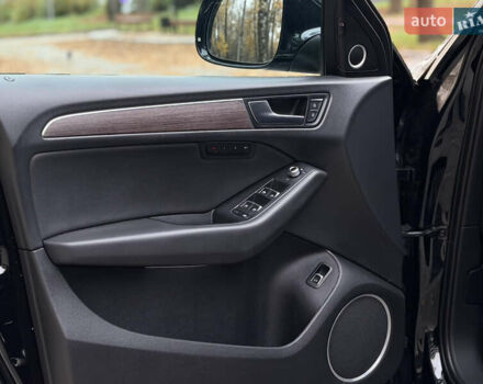 Черный Ауди Ку 5, объемом двигателя 2 л и пробегом 237 тыс. км за 16000 $, фото 12 на Automoto.ua