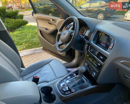 Чорний Ауді Ку 5, об'ємом двигуна 2 л та пробігом 162 тис. км за 14500 $, фото 28 на Automoto.ua