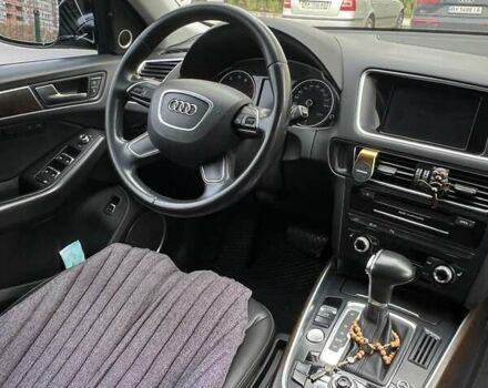 Черный Ауди Ку 5, объемом двигателя 1.98 л и пробегом 145 тыс. км за 19500 $, фото 15 на Automoto.ua