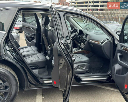 Черный Ауди Ку 5, объемом двигателя 2 л и пробегом 203 тыс. км за 15500 $, фото 17 на Automoto.ua