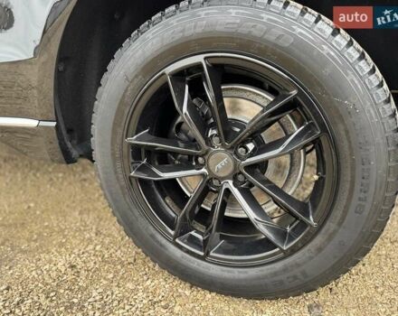 Черный Ауди Ку 5, объемом двигателя 1.98 л и пробегом 250 тыс. км за 13900 $, фото 11 на Automoto.ua