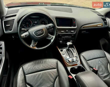 Черный Ауди Ку 5, объемом двигателя 2 л и пробегом 200 тыс. км за 15700 $, фото 16 на Automoto.ua