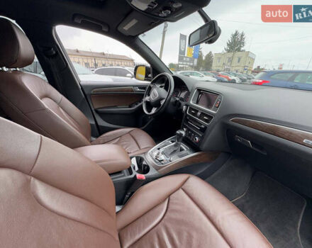 Чорний Ауді Ку 5, об'ємом двигуна 2 л та пробігом 111 тис. км за 16200 $, фото 34 на Automoto.ua