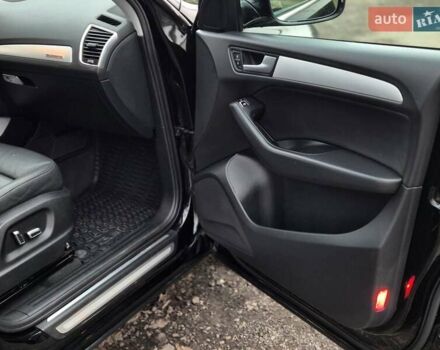 Черный Ауди Ку 5, объемом двигателя 2 л и пробегом 143 тыс. км за 16700 $, фото 58 на Automoto.ua