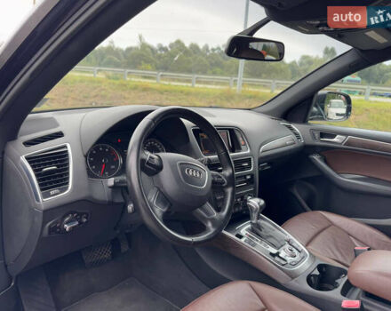 Чорний Ауді Ку 5, об'ємом двигуна 2 л та пробігом 111 тис. км за 16200 $, фото 55 на Automoto.ua