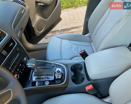 Чорний Ауді Ку 5, об'ємом двигуна 2 л та пробігом 162 тис. км за 14500 $, фото 9 на Automoto.ua