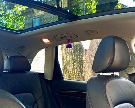 Черный Ауди Ку 5, объемом двигателя 2 л и пробегом 145 тыс. км за 16200 $, фото 1 на Automoto.ua