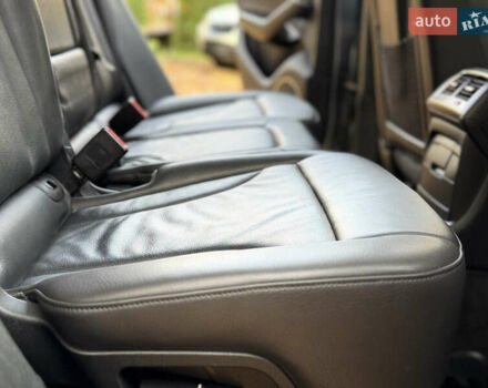 Черный Ауди Ку 5, объемом двигателя 1.97 л и пробегом 236 тыс. км за 13950 $, фото 62 на Automoto.ua