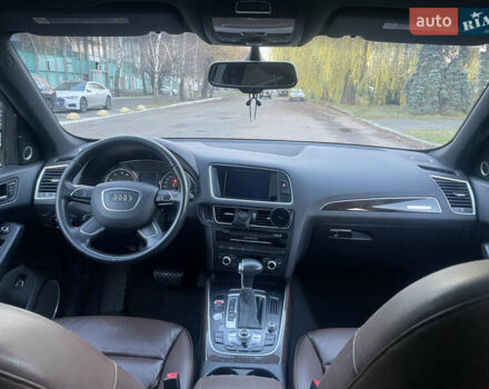 Чорний Ауді Ку 5, об'ємом двигуна 1.97 л та пробігом 137 тис. км за 19900 $, фото 9 на Automoto.ua