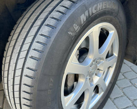 Черный Ауди Ку 5, объемом двигателя 2 л и пробегом 161 тыс. км за 25900 $, фото 5 на Automoto.ua