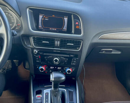 Черный Ауди Ку 5, объемом двигателя 1.98 л и пробегом 140 тыс. км за 19300 $, фото 9 на Automoto.ua