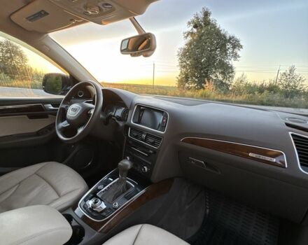 Черный Ауди Ку 5, объемом двигателя 2 л и пробегом 136 тыс. км за 14000 $, фото 4 на Automoto.ua