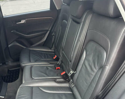 Чорний Ауді Ку 5, об'ємом двигуна 2 л та пробігом 281 тис. км за 15499 $, фото 26 на Automoto.ua