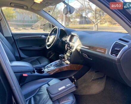 Черный Ауди Ку 5, объемом двигателя 1.98 л и пробегом 119 тыс. км за 18900 $, фото 6 на Automoto.ua