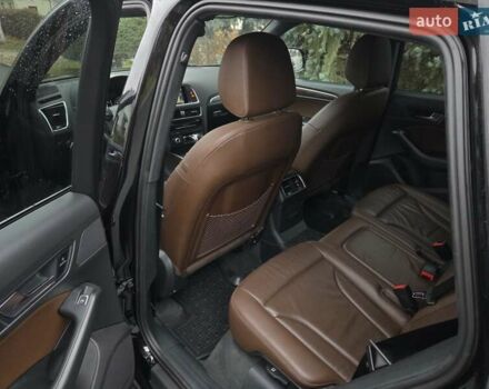 Чорний Ауді Ку 5, об'ємом двигуна 2 л та пробігом 112 тис. км за 15950 $, фото 32 на Automoto.ua