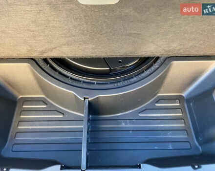 Чорний Ауді Ку 5, об'ємом двигуна 2 л та пробігом 162 тис. км за 14500 $, фото 16 на Automoto.ua