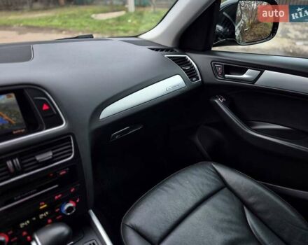 Черный Ауди Ку 5, объемом двигателя 2 л и пробегом 143 тыс. км за 16700 $, фото 73 на Automoto.ua