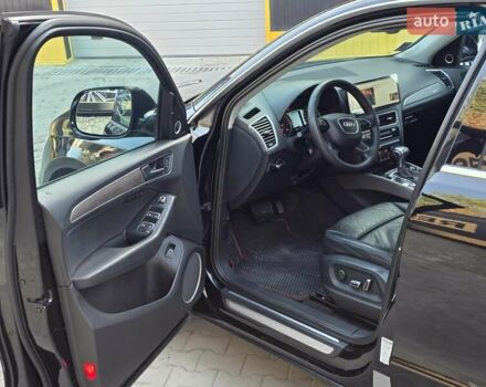 Черный Ауди Ку 5, объемом двигателя 1.98 л и пробегом 237 тыс. км за 16500 $, фото 5 на Automoto.ua