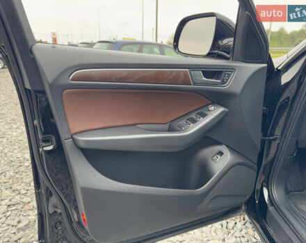 Чорний Ауді Ку 5, об'ємом двигуна 2 л та пробігом 111 тис. км за 16200 $, фото 56 на Automoto.ua