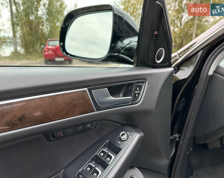 Ауді Ку 5 2015 у Києві на Automoto.ua Чорний Ауді Ку 5, об'ємом двигуна 1.98 л та пробігом 128 тис. км за 20600 $, фото 21 на Automoto.ua