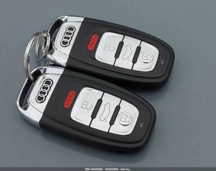 Черный Ауди Ку 5, объемом двигателя 2 л и пробегом 81 тыс. км за 3000 $, фото 12 на Automoto.ua