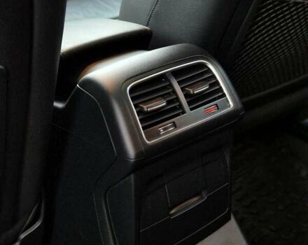 Черный Ауди Ку 5, объемом двигателя 2 л и пробегом 143 тыс. км за 16700 $, фото 57 на Automoto.ua