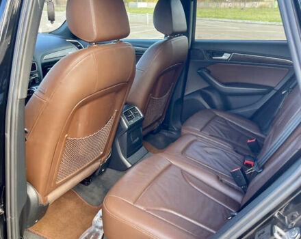 Черный Ауди Ку 5, объемом двигателя 1.98 л и пробегом 140 тыс. км за 19300 $, фото 5 на Automoto.ua